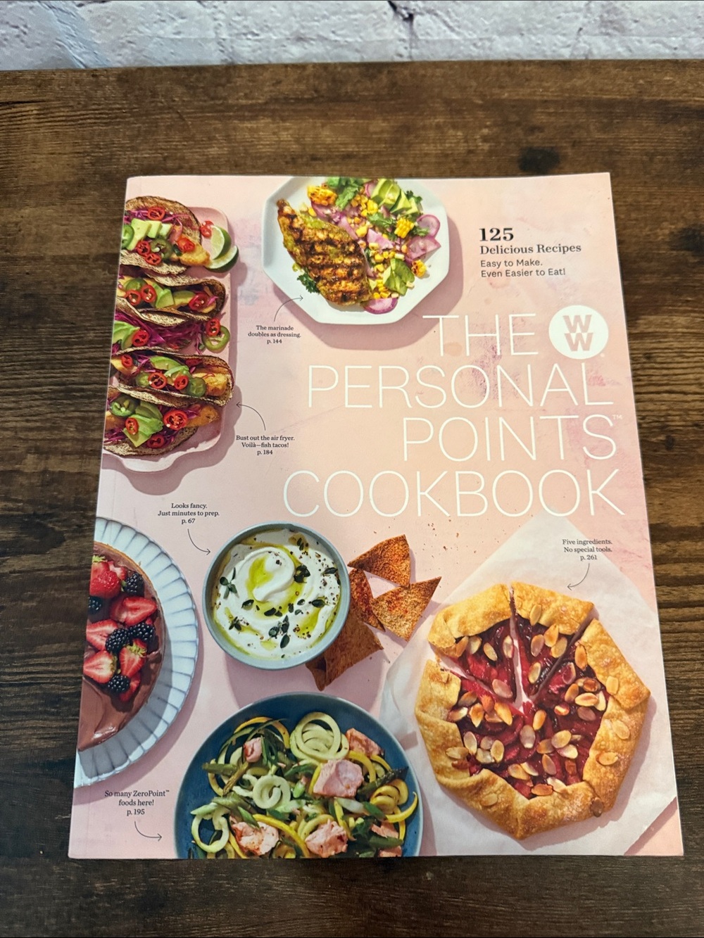 Weight Watchers The Personal Points Cookbook - Pink Cover
